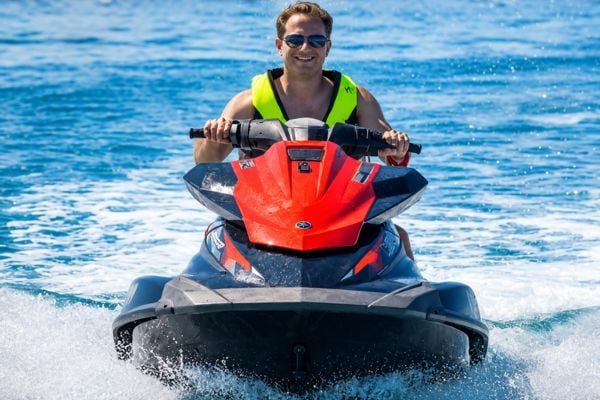 Watersport Experiences To Splash Into Summer With