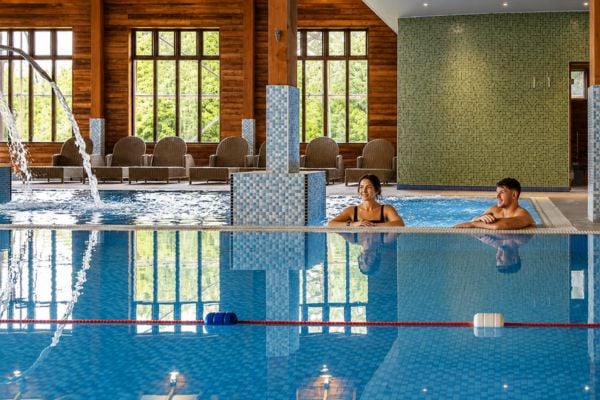 Where Can I Find Romantic Experiences For Special Occasions?