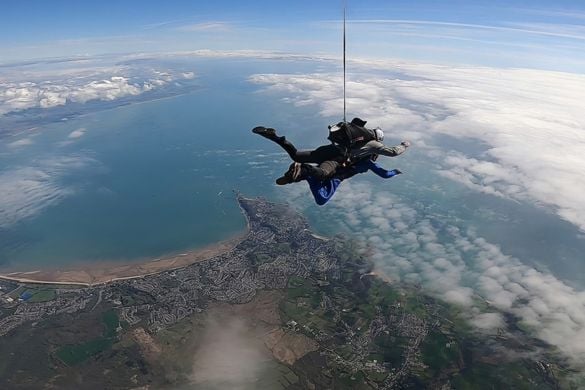 15000ft Weekday Skydiving Jump From Swansea