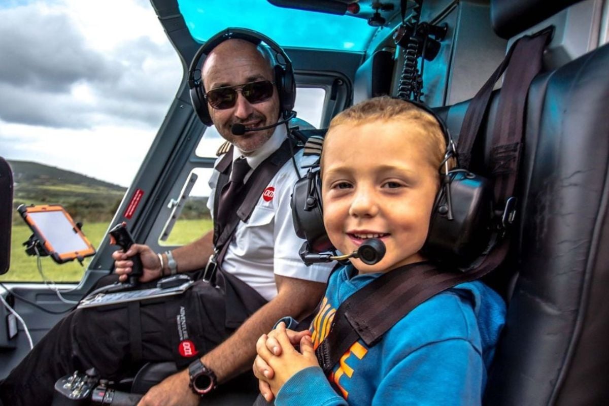 18-Mile Jet-Powered Helicopter Co-Pilot Cockpit Experience
