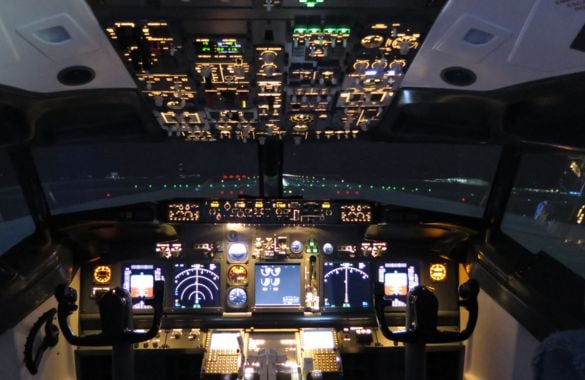 180 Minute Boeing 737 Simulator Session - Doncaster