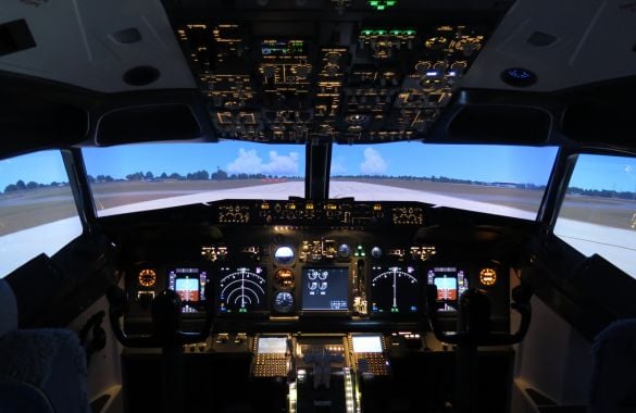 180 Minute Boeing 737 Simulator Session - Doncaster