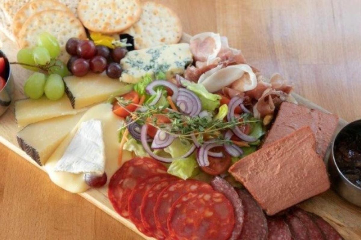 1966 Routemaster Dinner & Drinks Experience