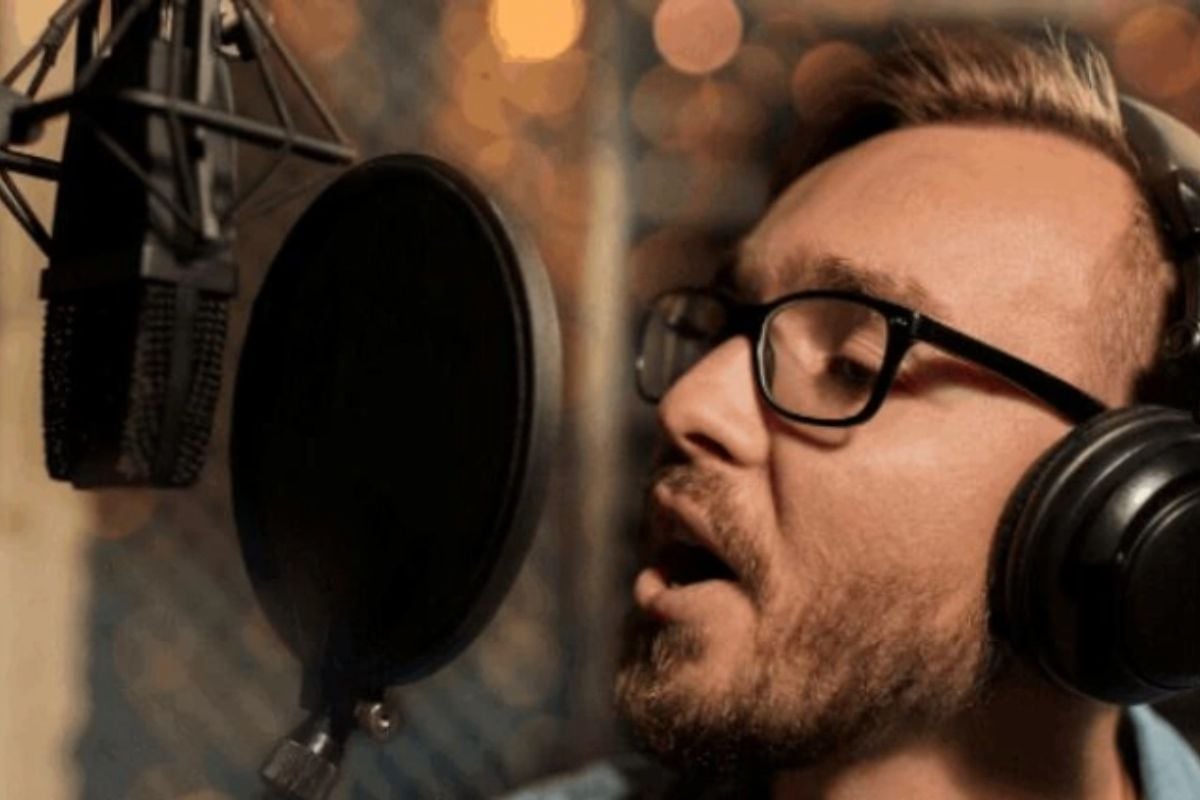 1hr Professional Recording Studio Experience in Scotland