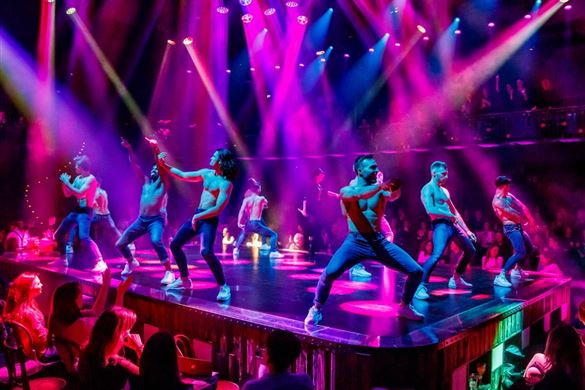 2 Night 3 Star Stay With Magic Mike Live for Two