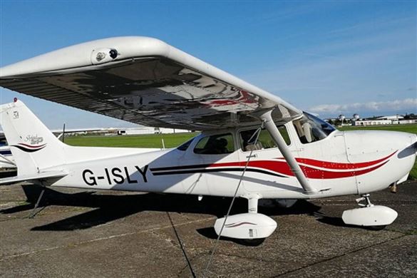 2-Seater 30 Minute Flying Lesson - Glasgow