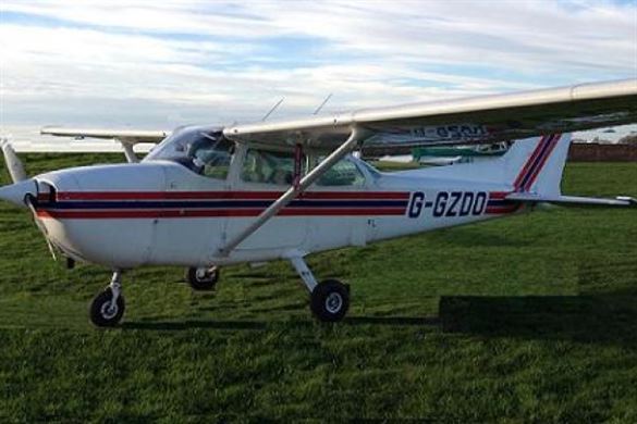 2-Seater 30 Minute Flying Lesson - Hertfordshire