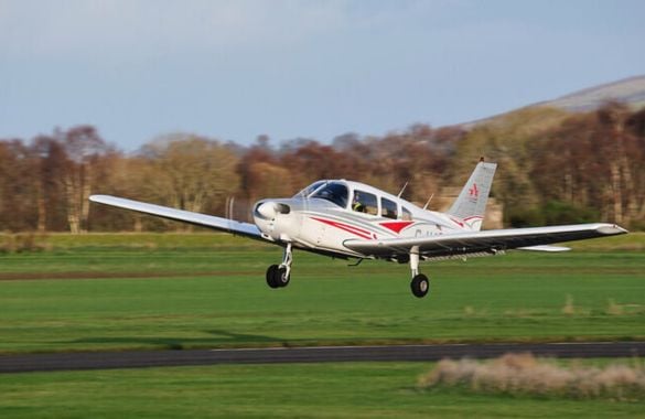 2-Seater 40 Minute Lesson - Perth Airport