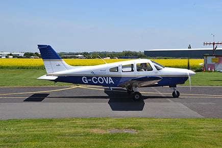 2-Seater 60 Minute Flying Lesson - Coventry 