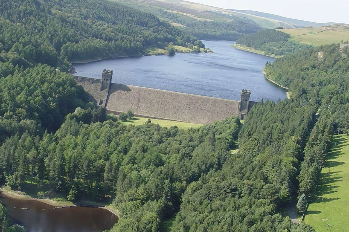 20 Minute Exclusive Dambusters Flight for Six People