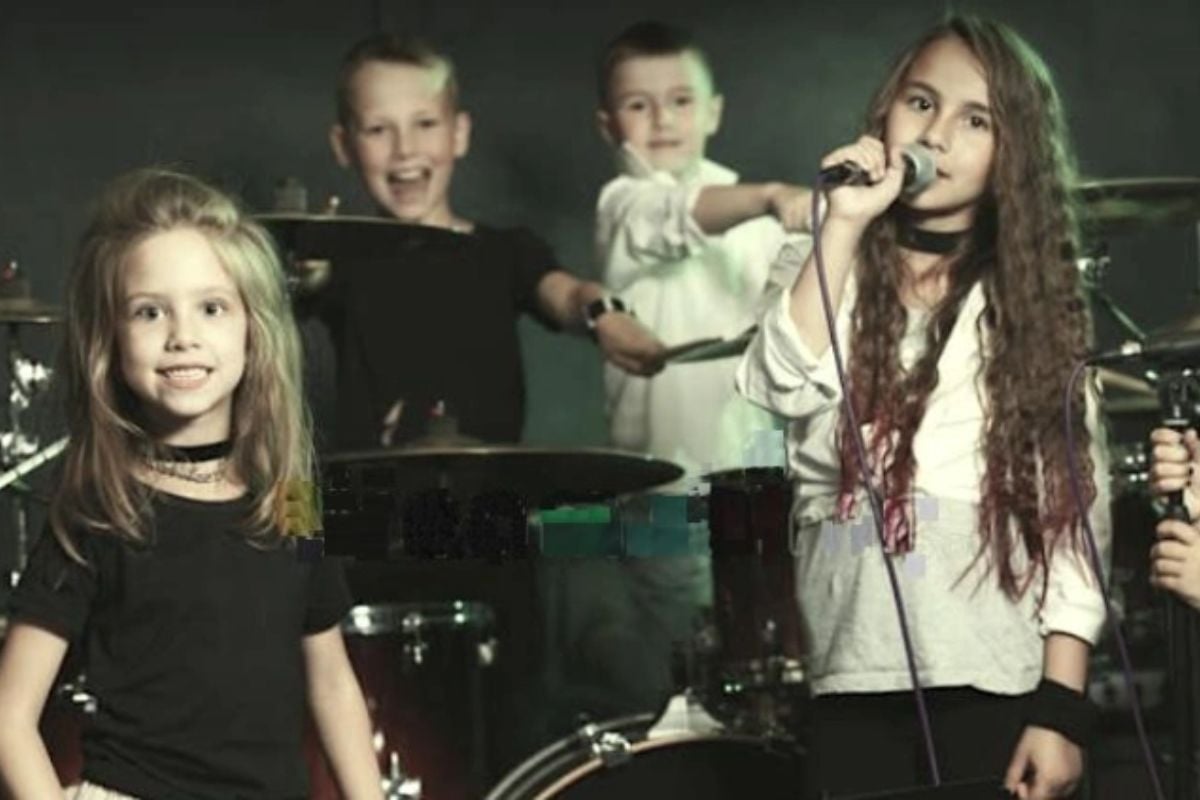 2hr Ultimate Kids Popstar Party in Scotland