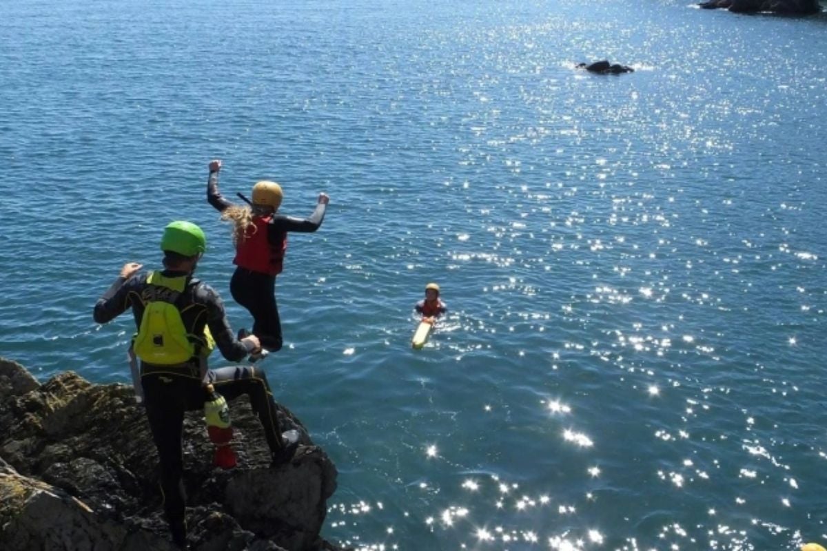 3 Hour Coasteering In Cornwall for Four