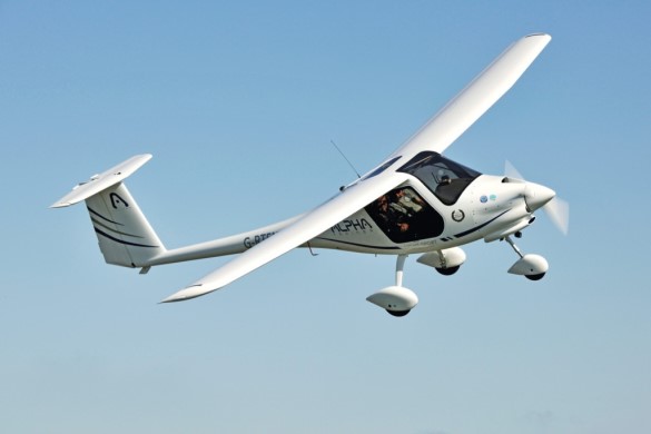 30 Minute 2 Seater Flying Lesson - Sheffield