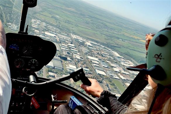 30 Minute 4 Seater Helicopter Lessons - Nationwide