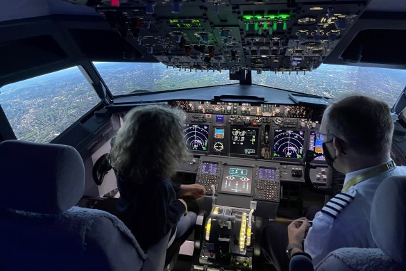 30 Minute Boeing 737 Simulator - Inverness
