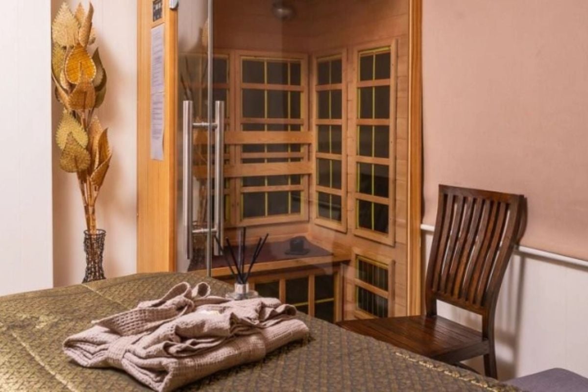 30 Minute Deep Tissue Head, Back & Shoulder Massage in Brighton