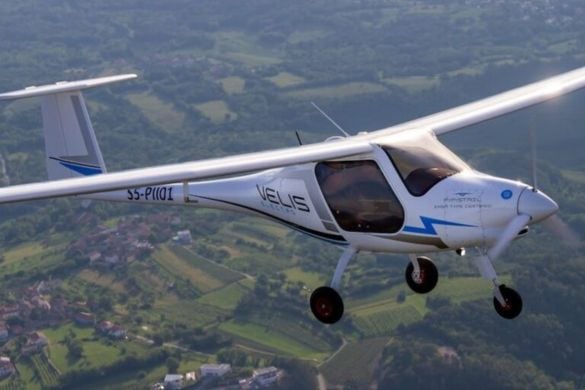 30 Minute Electric Aircraft Flying Lesson - Norwich