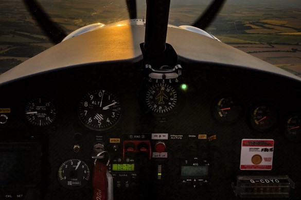 30 Minute Flying Lesson - Light Sports Aircraft