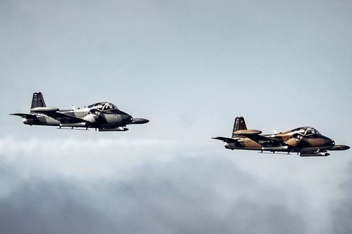 30 Minute Fly a Fighter Jet Experience