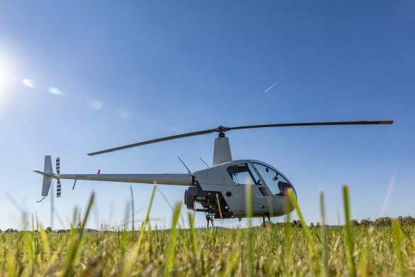 30 Minute Robinson R22 Helicopter Flying Lesson - Kent