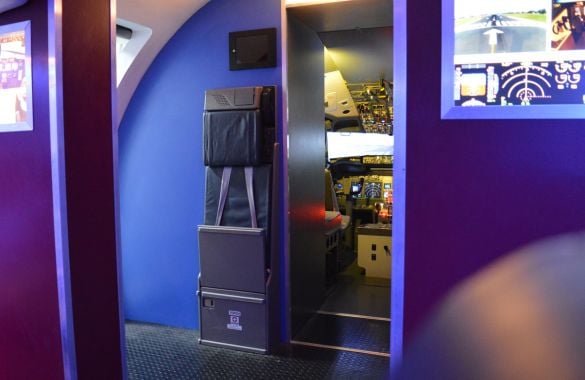 30 Minute Boeing 737-800 Simulator Session - Peterborough