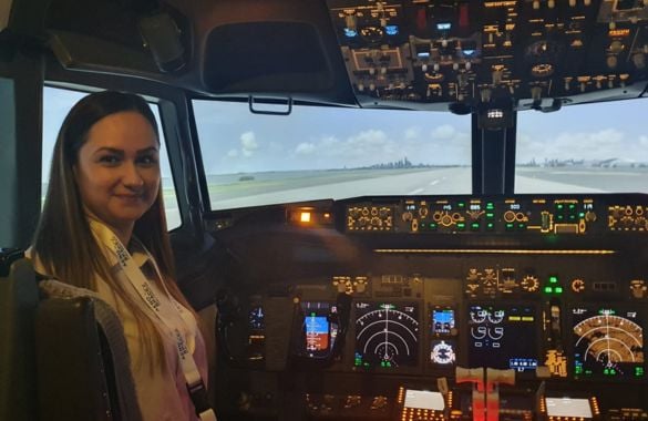 30 Minute Boeing 737-800 Simulator Session - Peterborough