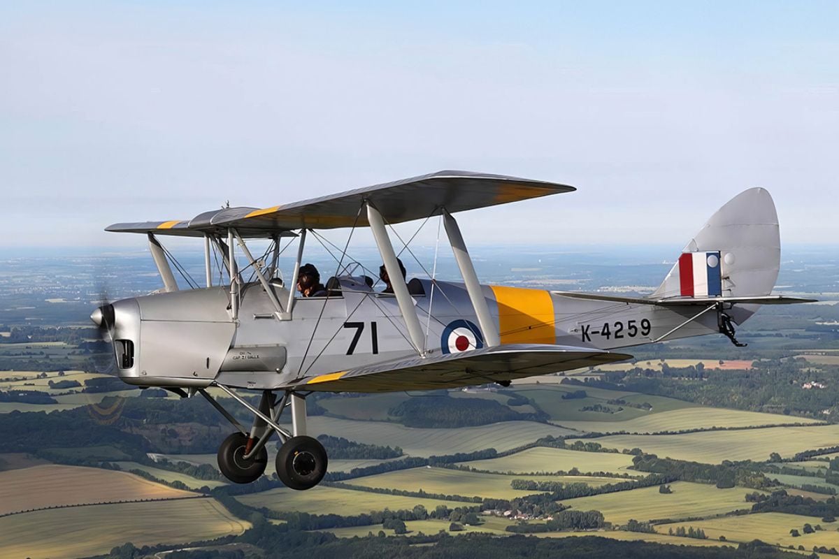30 Minute Tiger Moth Flight in Dorset