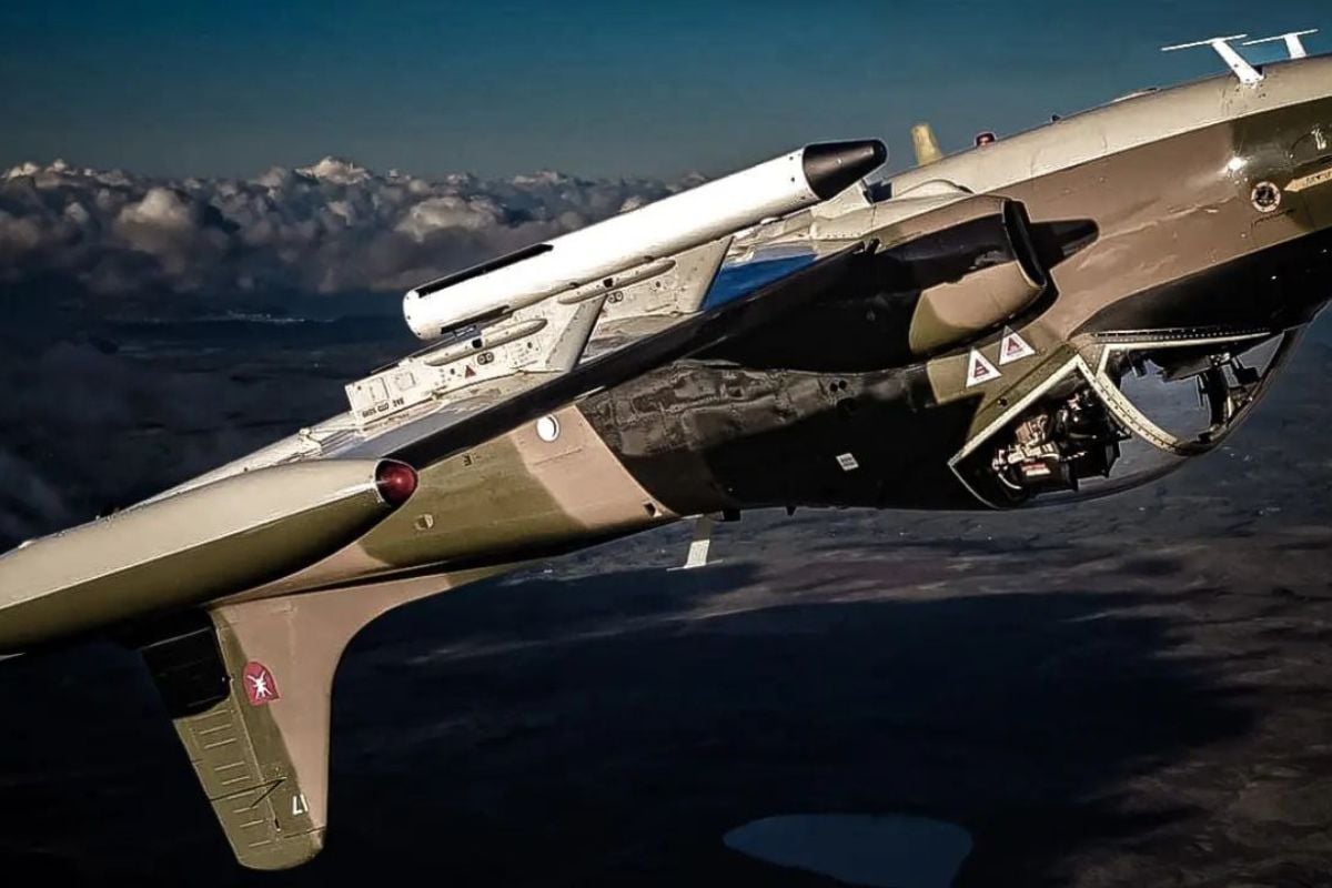 40 Minute High Speed Tour Fly a Fighter Jet Experience