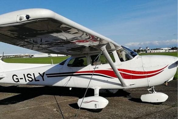 40 Minute Two Seater Cessna Flying Lesson - Cumbernauld