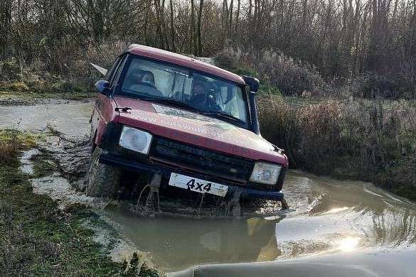 4x4 Off Road Driving
