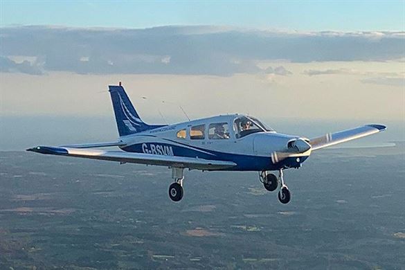 5 Hour Pilot Starter Pack 4 Seater Flying Lessons - Biggin Hill