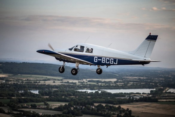 60 Minute 2 Seater Flying Lessons from Thruxton Aerodrome