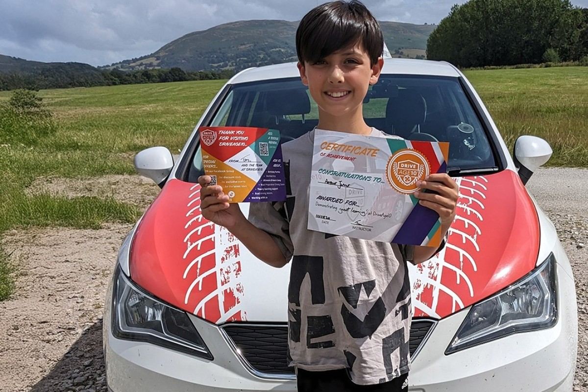 60 Minute Drive Age 10 Lesson - Denbigh