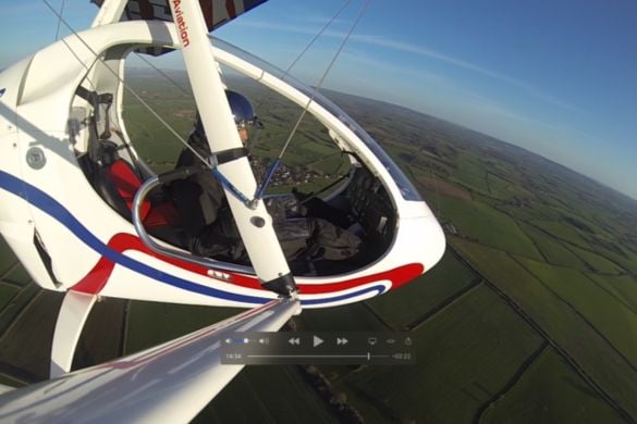 60 Minute Microlight Flying Lesson - Hampshire