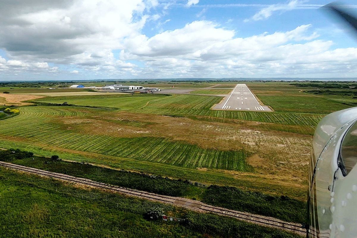 60 Minute Flying Lesson