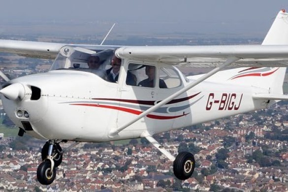 60 Minute Four Seater Flying Lesson - Clacton 