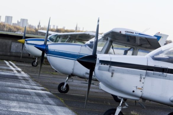 60 Minute 4-Seater Flying Lesson - North Lanarkshire