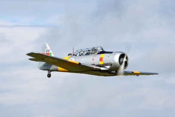 60 Minute T6-Texan Harvard Flying Experience - Dorset