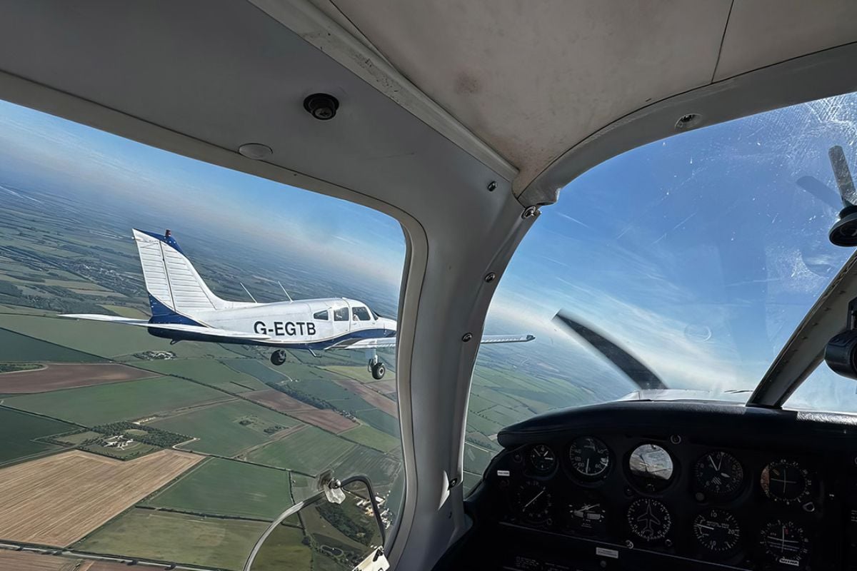 60 Minute Flying Lesson from Oxford Airport