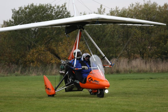 60 Minute Microlight Trial Flying Lesson - Manchester