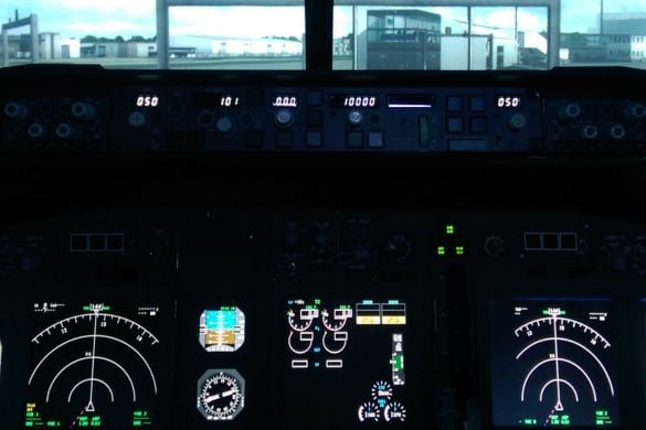 90 Minute 737 Simulator Session - Glasgow