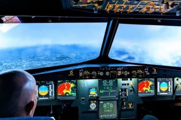 90 Minute Full Motion Airbus Simulator Session - Manchester