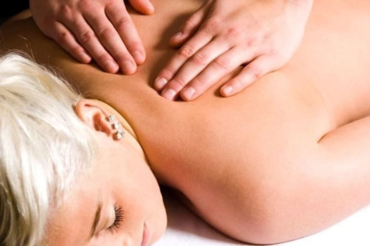 Aromatherapy Massage Spa Day in Buckinghamshire