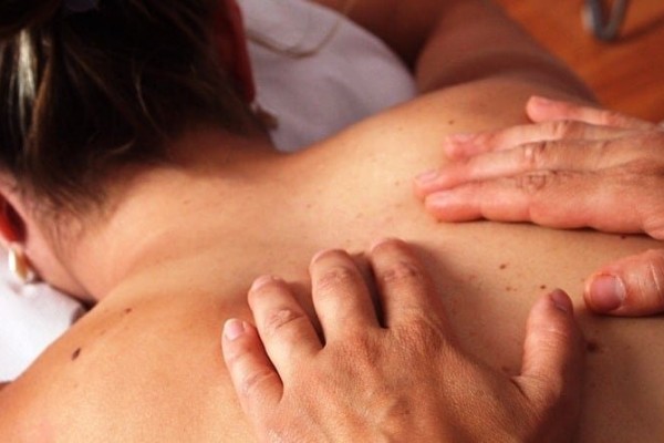 At Home Aromatherapy Massage - London or Surrey