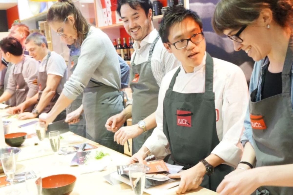 Bao and Dim Sum Cooking Lesson in London