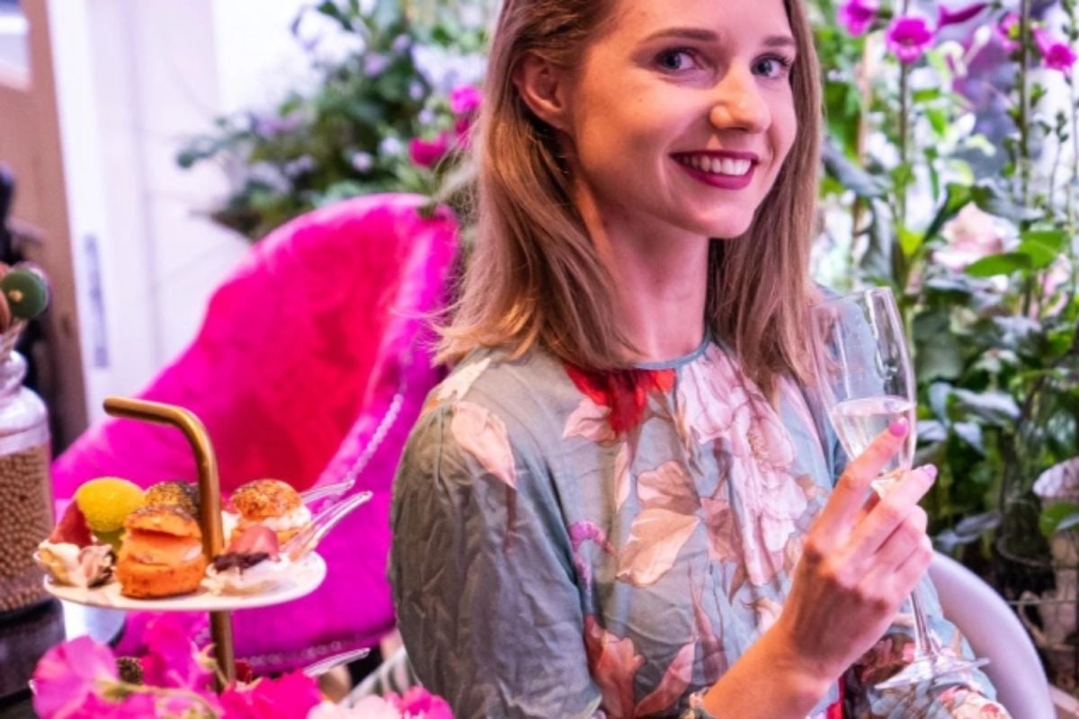 Brigits Bakery Prosecco Afternoon Tea in Covent Garden