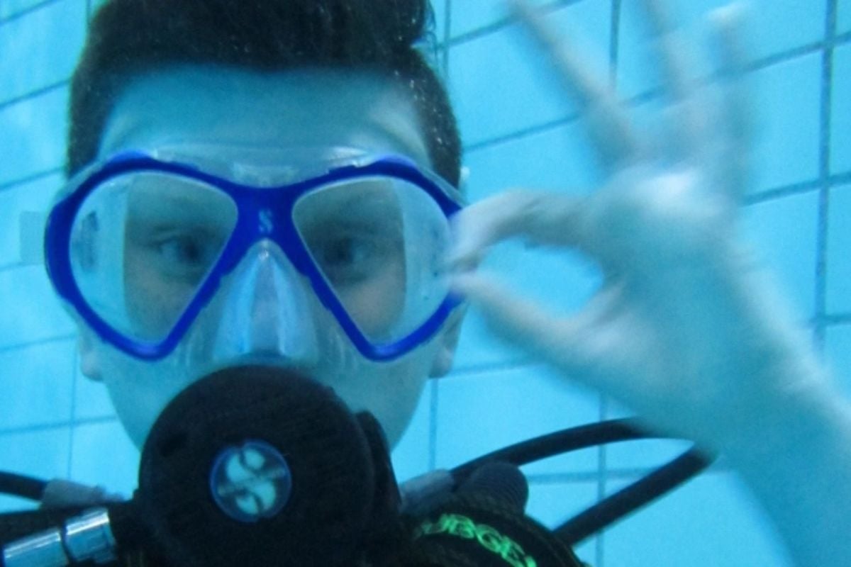 Bubblemaker Children's Scuba Diving Lesson in Bristol