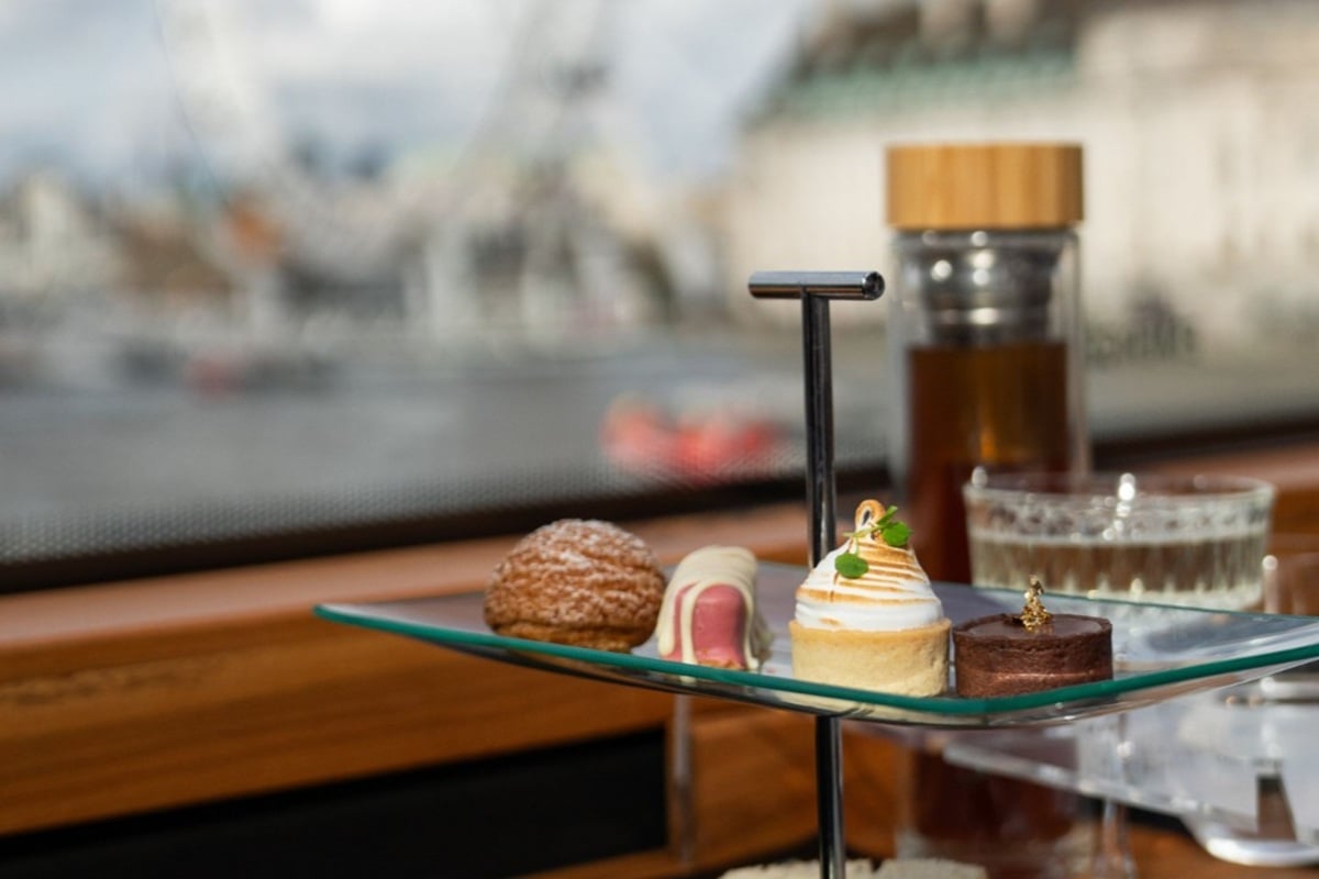 Bustronome London Afternoon Tea - Child Ticket (Under 12s)