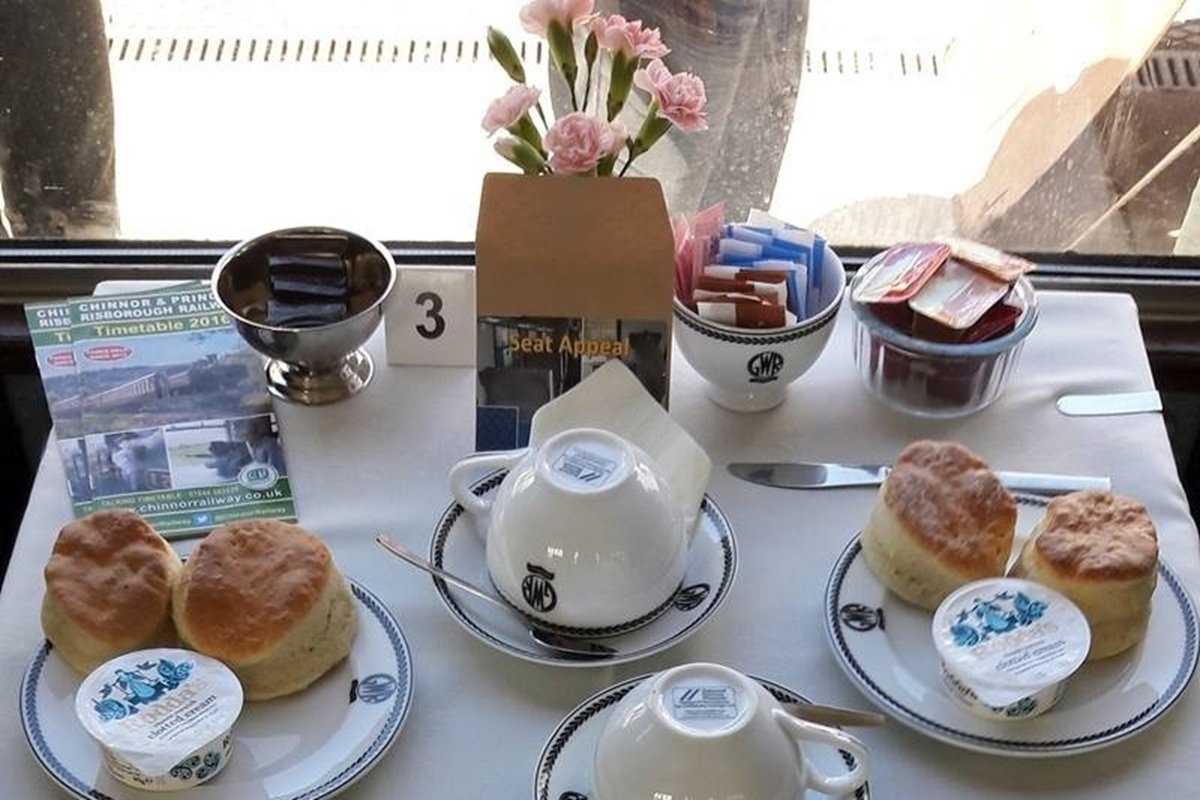 Chiltern Hills Steam Train Experience With Sparkling Cream Tea For Four