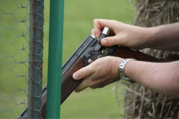 30 Clay Pigeon Shooting Session - Wiltshire